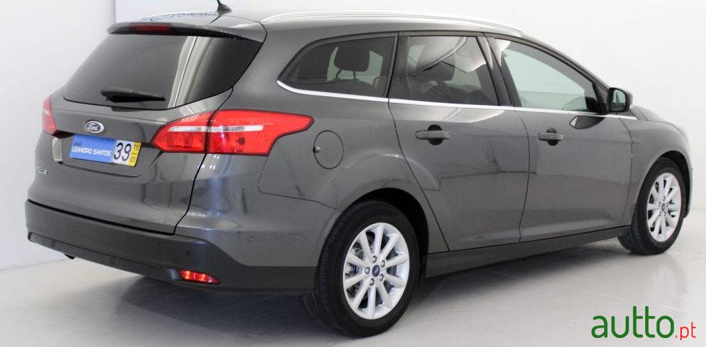 2016' Ford Focus Sw photo #1