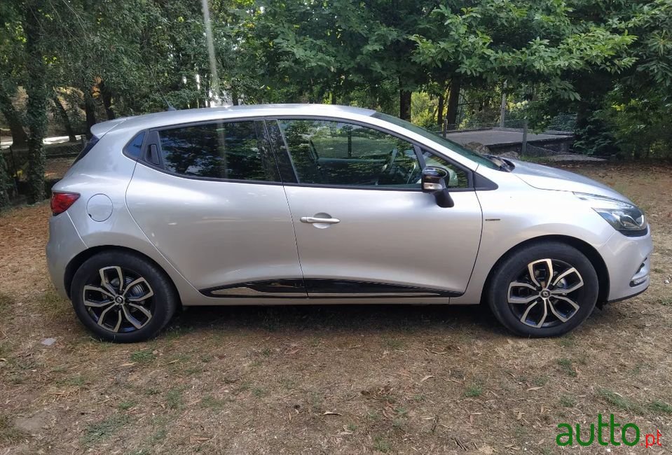 2017' Renault Clio photo #4