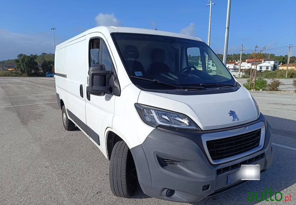 2015' Peugeot Boxer Luxus photo #2