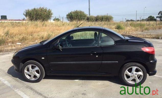 2001' Peugeot 206 photo #3