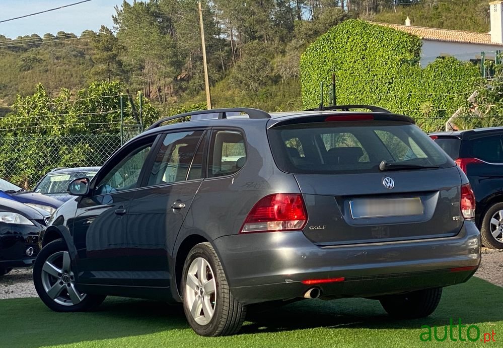 2012' Volkswagen Golf Variant photo #6