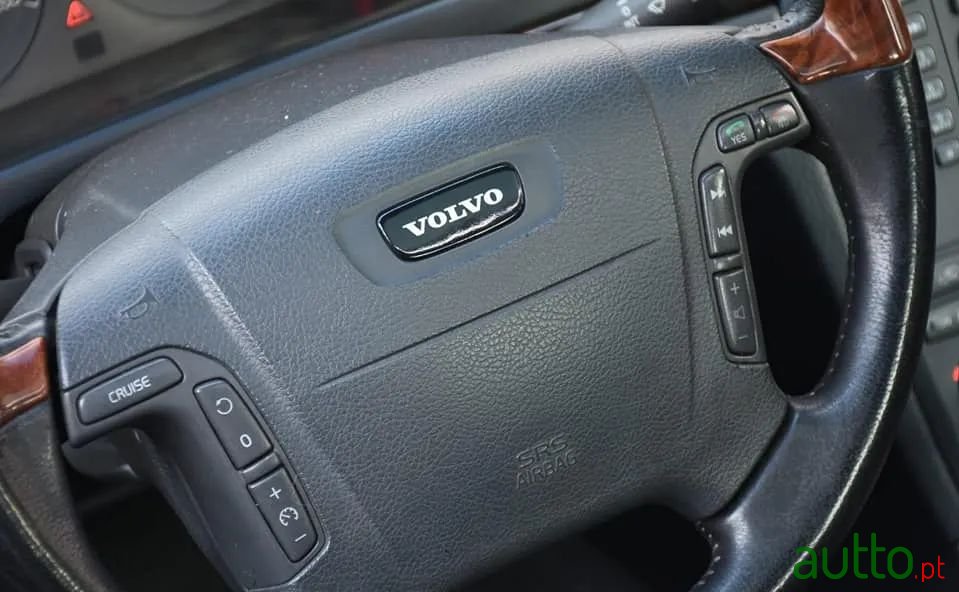 1999' Volvo S80 photo #5