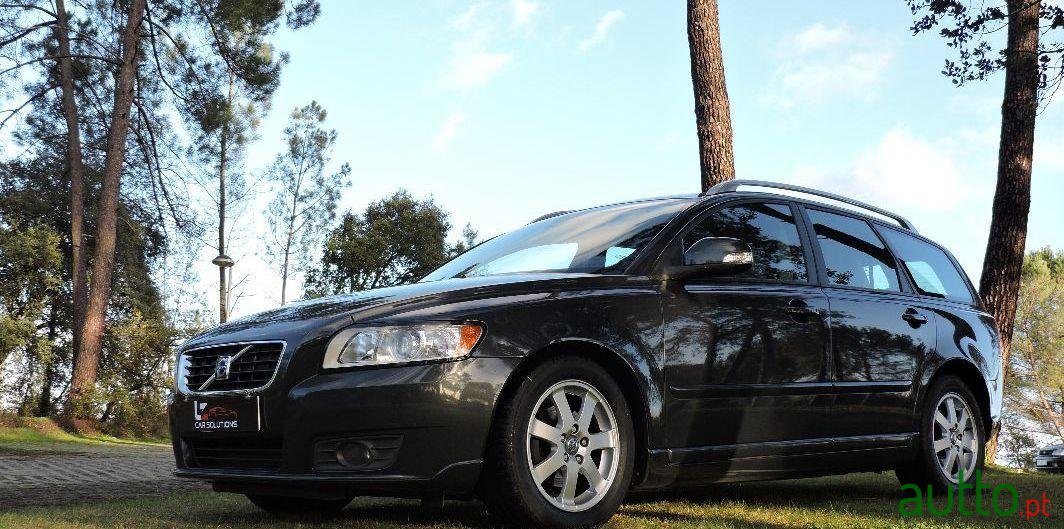 2010' Volvo V50 1.6 Drive Momentum photo #1