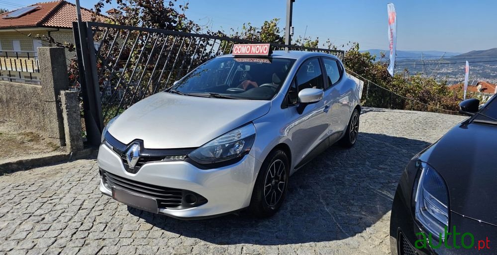 2016' Renault Clio photo #2