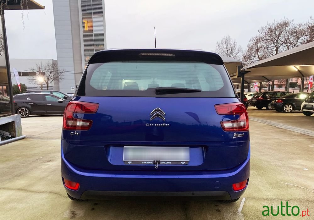 2016' Citroen C4 Grand Picasso photo #5