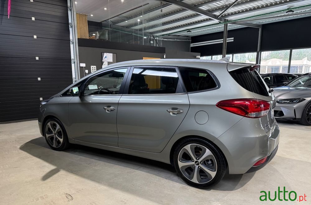 2016' Kia Carens 1.7 Crdi Isg Tx 7Dct photo #6