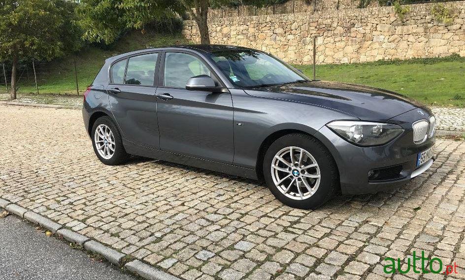 2012' BMW 116 Urban Line photo #4