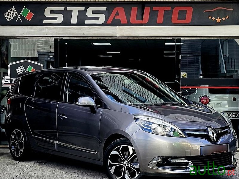 2016' Renault Grand Scenic photo #2