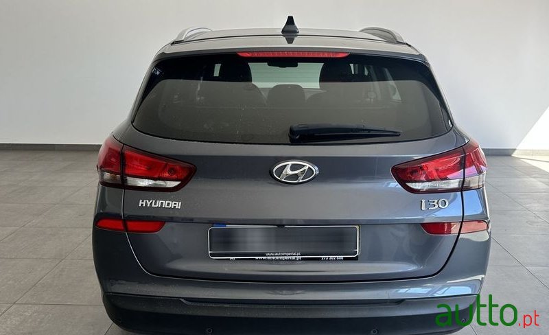 2017' Hyundai i30 photo #4