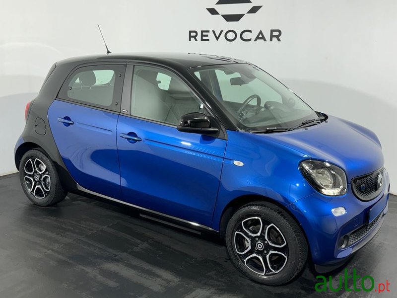 2018' Smart Forfour Electric Drive Passion photo #2