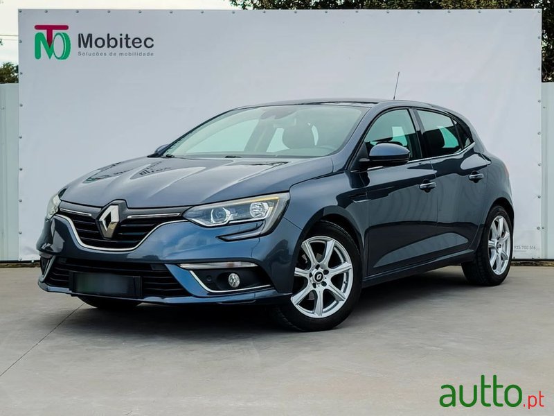 2016' Renault Megane photo #1