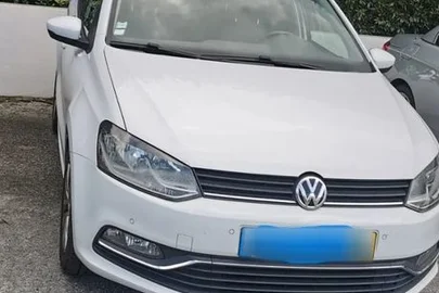 2014' Volkswagen Polo