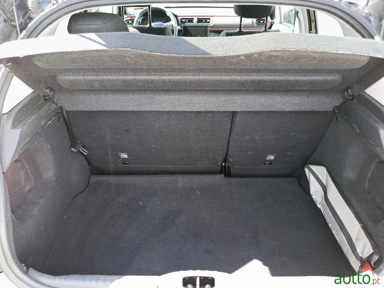 2021' Citroen C3 photo #6