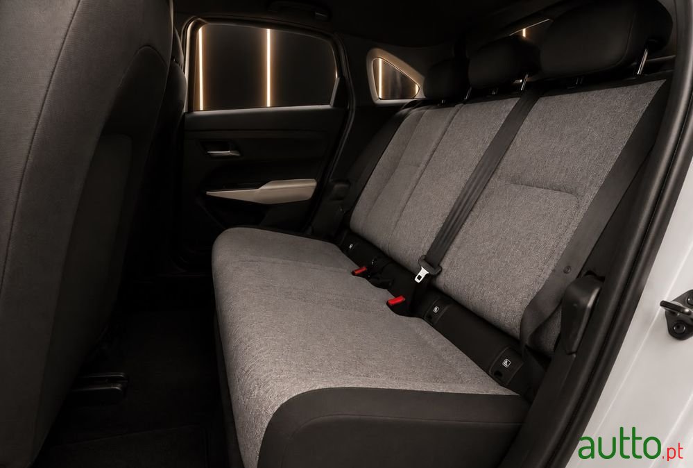 2021' Mazda MX-30 photo #6