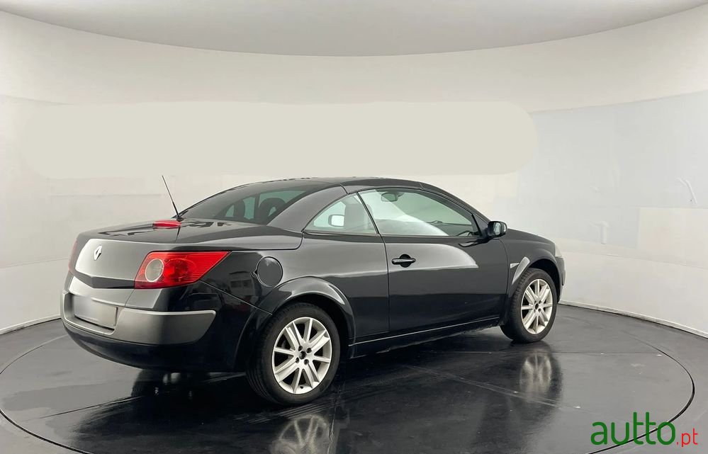 2005' Renault Megane 1.9 Dci Dynamique photo #3