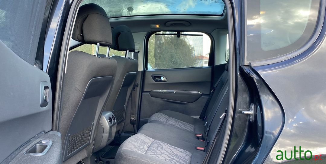 2009' Peugeot 3008 Sport photo #5