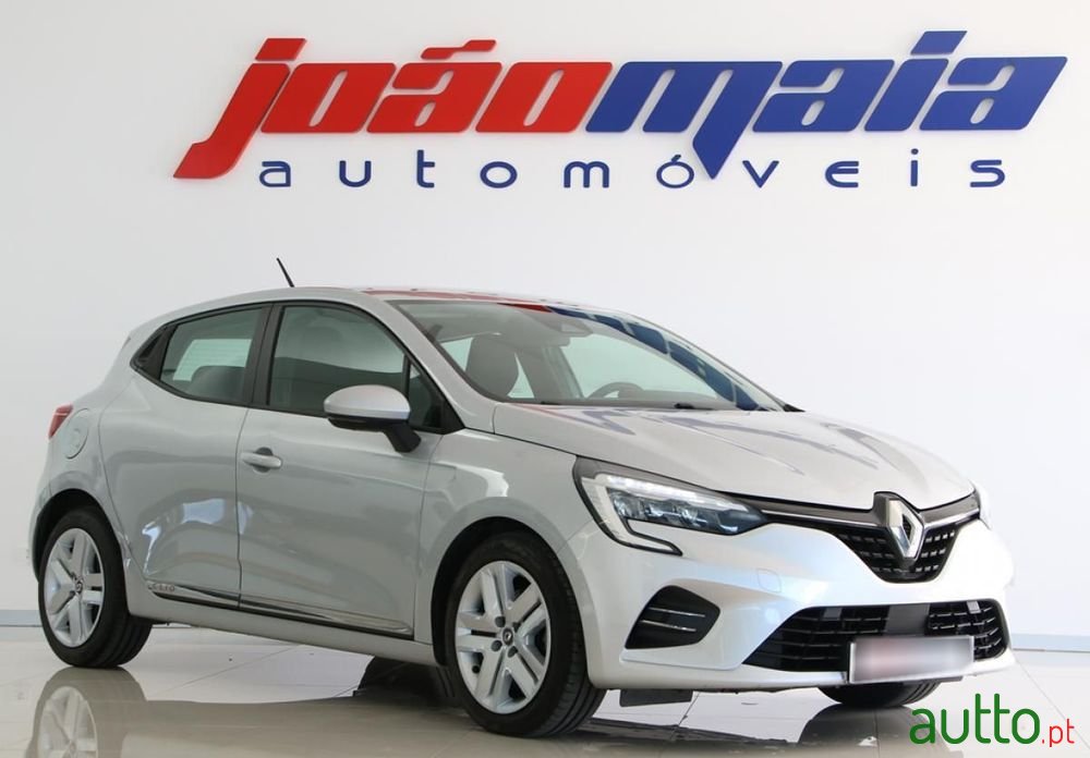 2020' Renault Clio photo #1