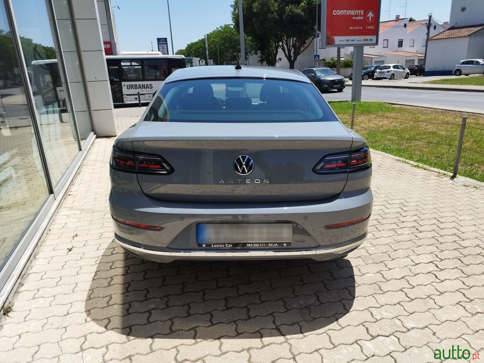 2023' Volkswagen Arteon photo #5