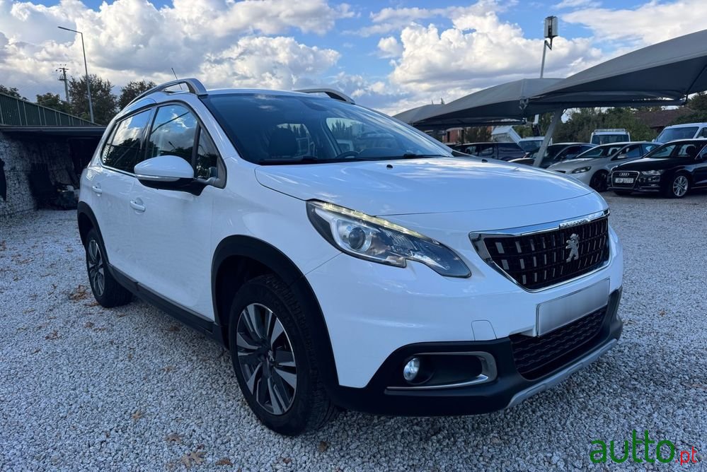 2016' Peugeot 2008 photo #3