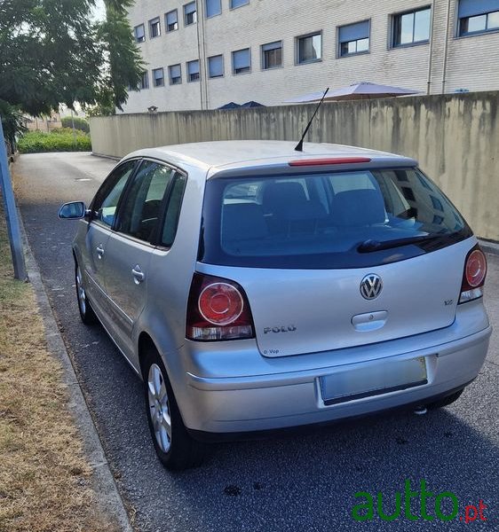 2005' Volkswagen Polo 1.2 Confortline photo #4