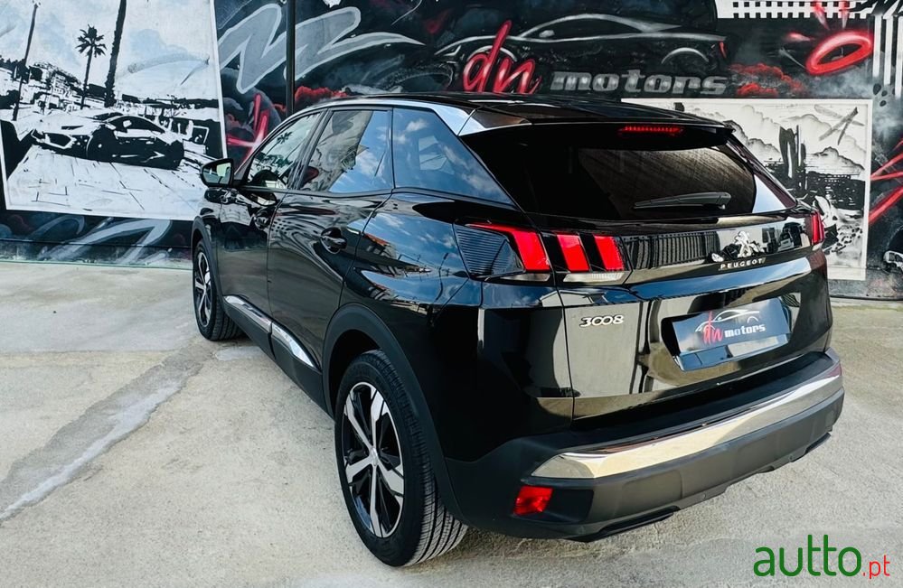 2019' Peugeot 3008 photo #2