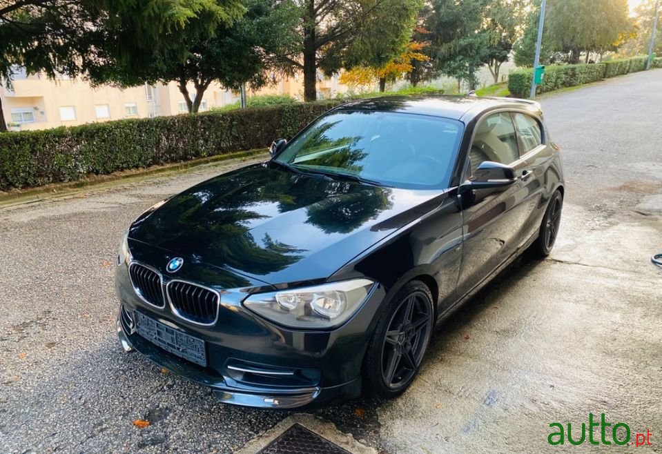 2012' BMW 118 photo #4