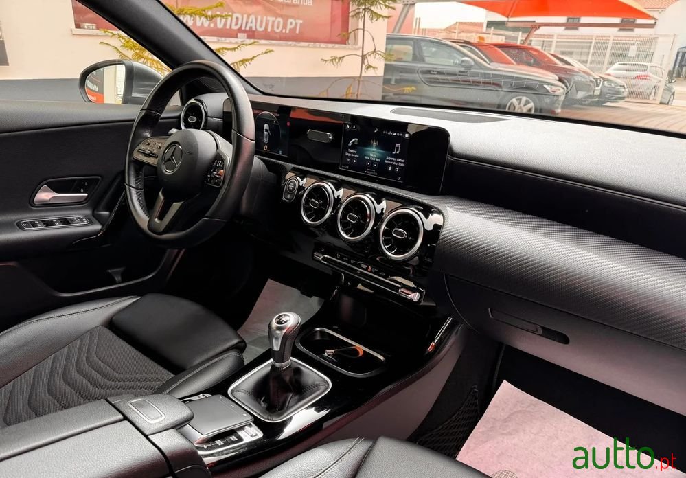 2020' Mercedes-Benz A 160 Style Plus photo #6