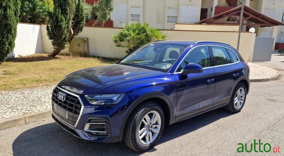 2023' Audi Q5 50 Tfsie Quattro S Tronic photo #2