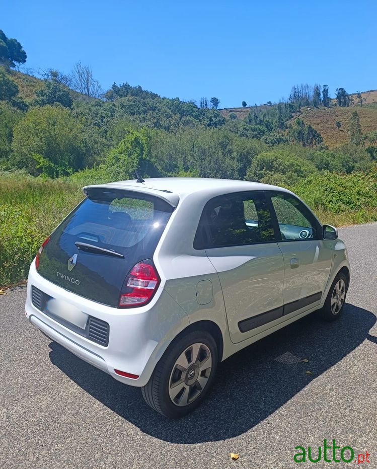 2019' Renault Twingo 1.0 Sce Limited photo #5