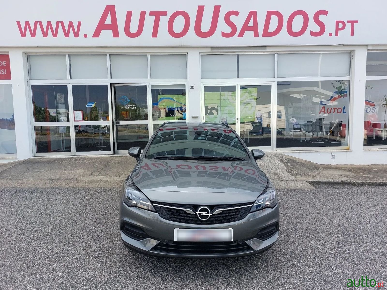 2020' Opel Astra Sports Tourer photo #2