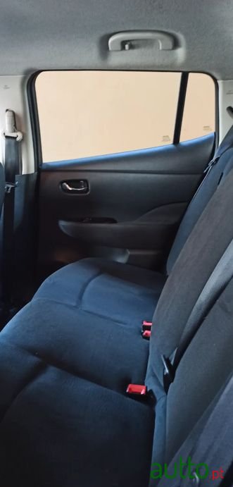 2016' Nissan Leaf photo #3