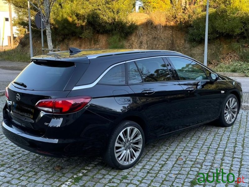 2017' Opel Astra Sports Tourer photo #2