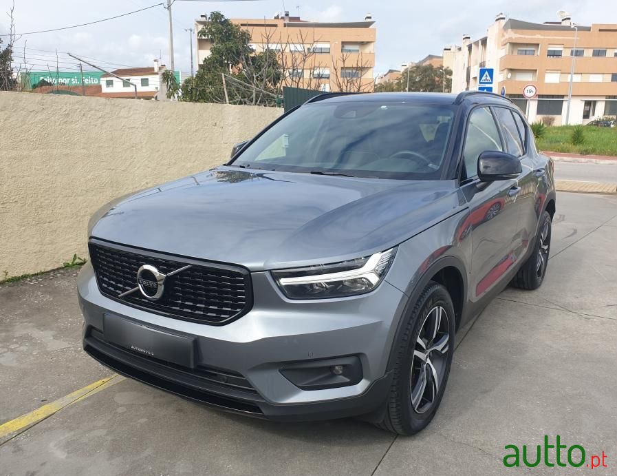 2018' Volvo Xc 40 photo #1