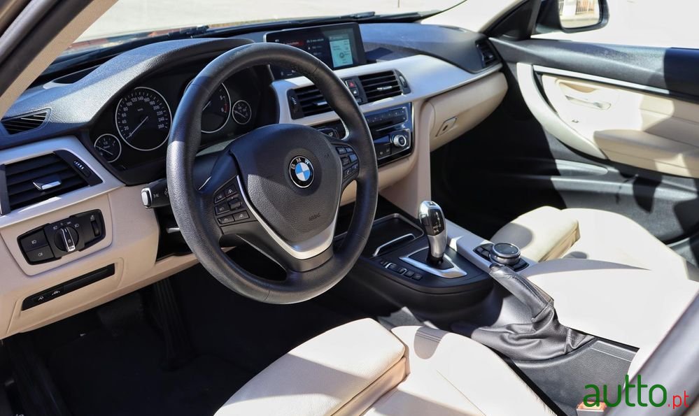 2016' BMW Série 3 photo #3