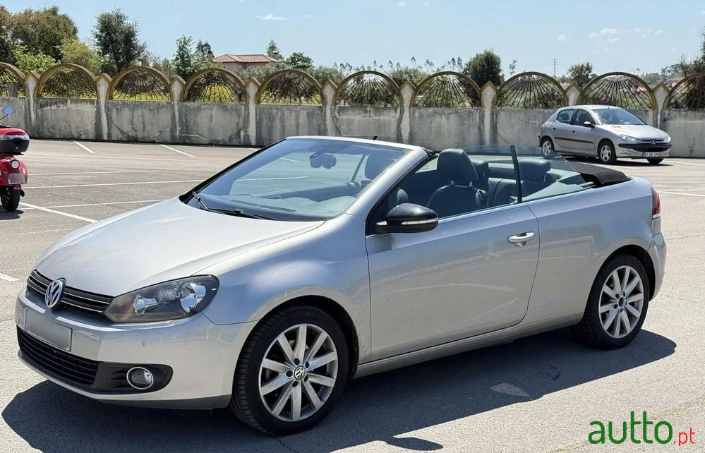 2013' Volkswagen Golf 1.6 Tdi photo #1