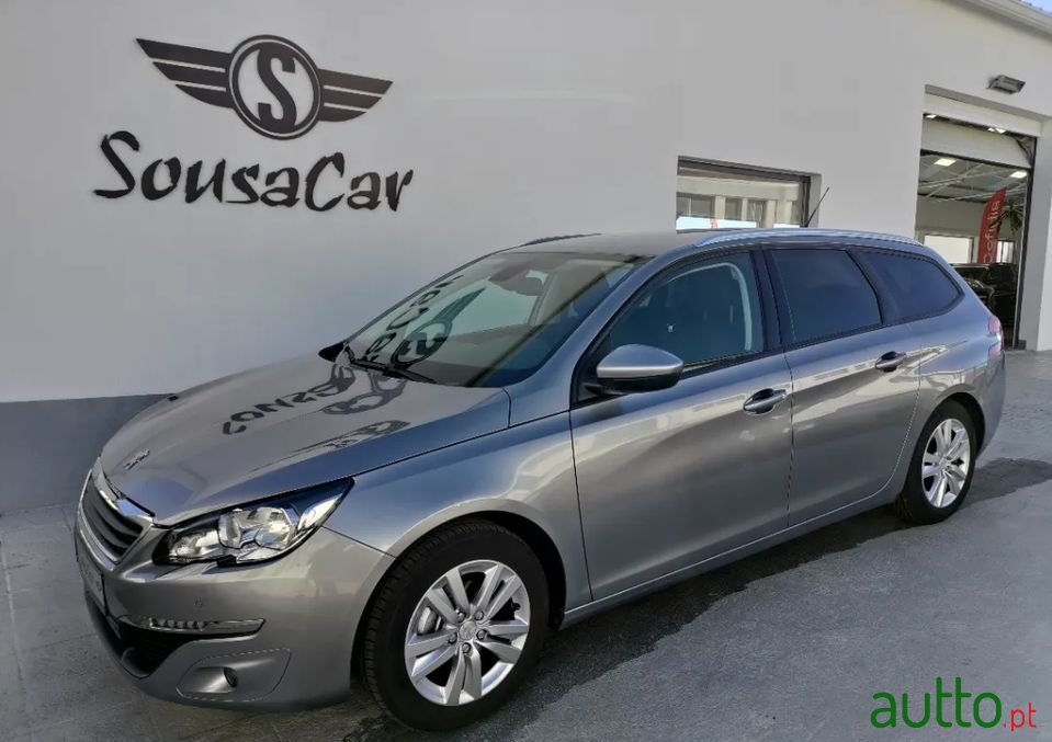 2016' Peugeot 308 Sw photo #2
