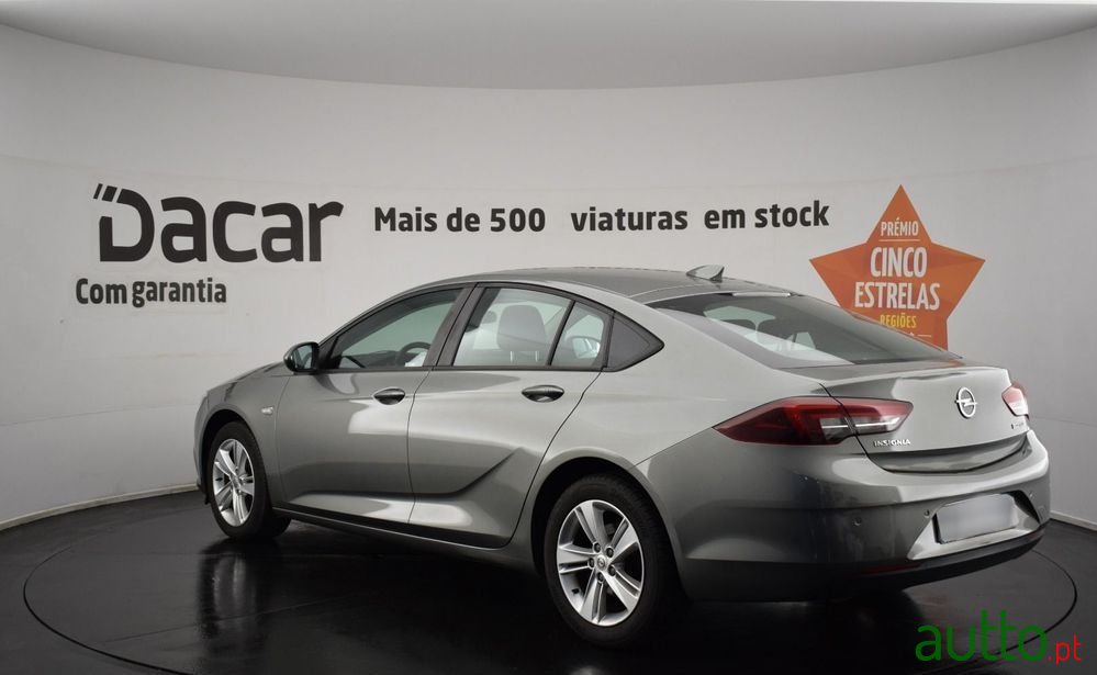 2017' Opel Insignia Grand Sport photo #5