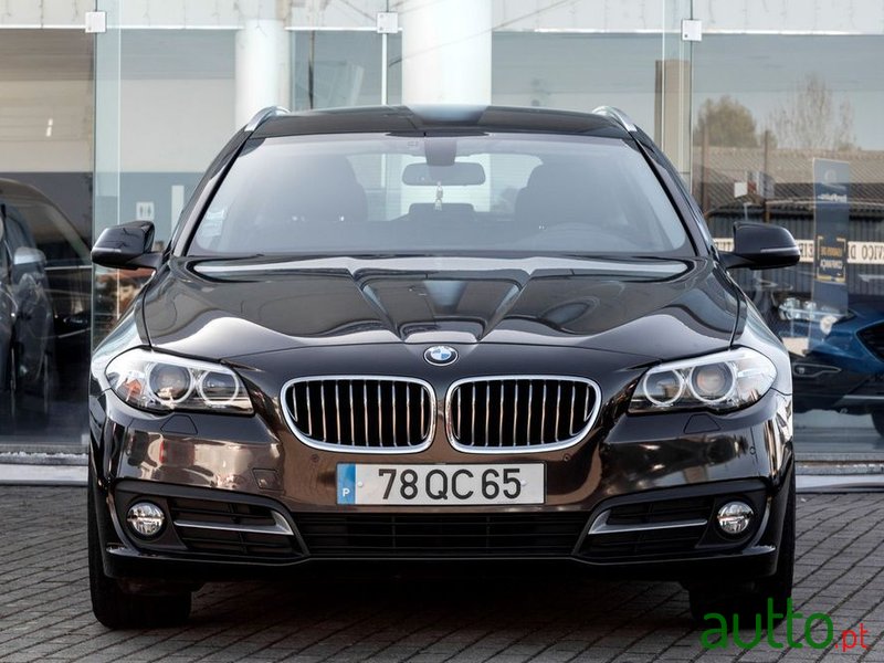 2015' BMW 520 photo #3