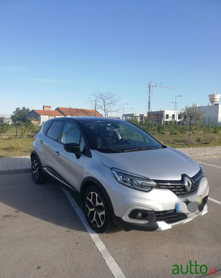2017' Renault Captur photo #1