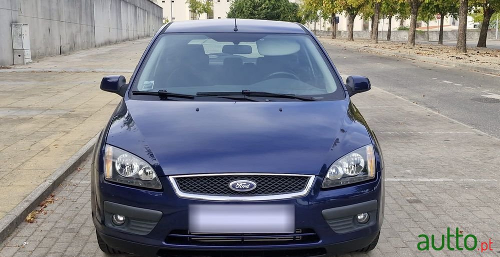 2005' Ford Focus photo #3