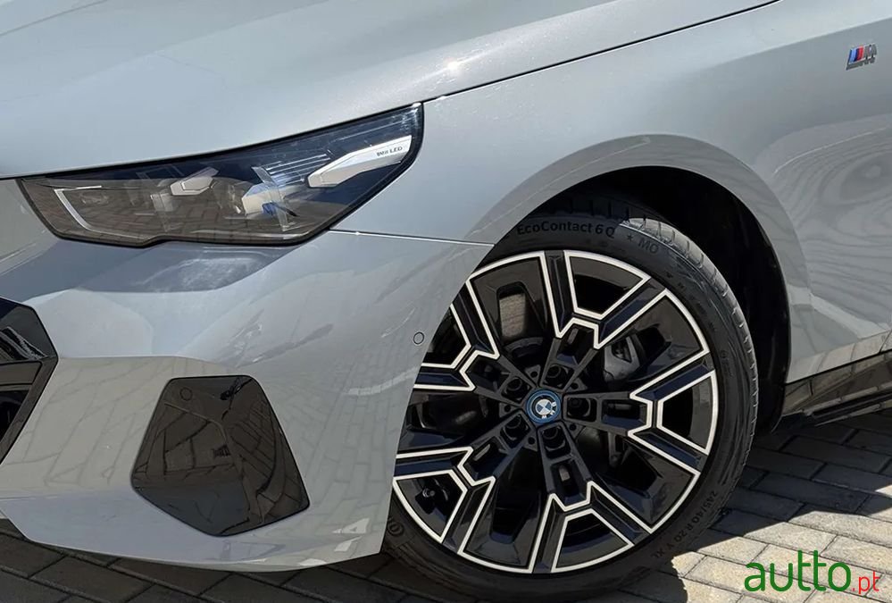 2024' BMW Série I photo #6