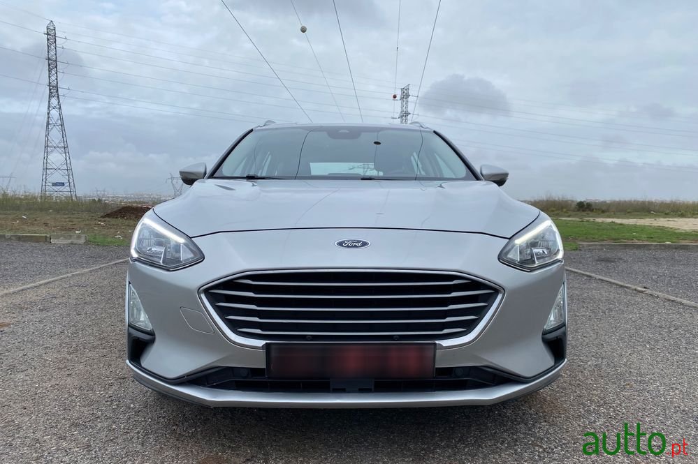 2020' Ford Focus Sw photo #2