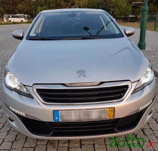 2016' Peugeot 308 photo #2