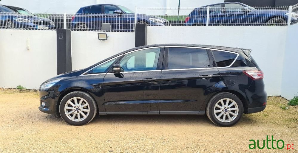 2016' Ford S-Max 2.0 Tdci Titanium photo #2