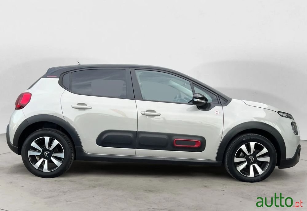 2022' Citroen C3 photo #6