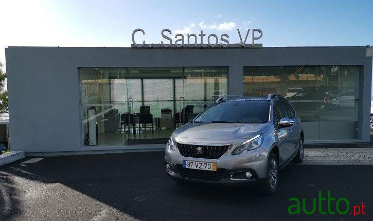 2019' Peugeot 2008 photo #2