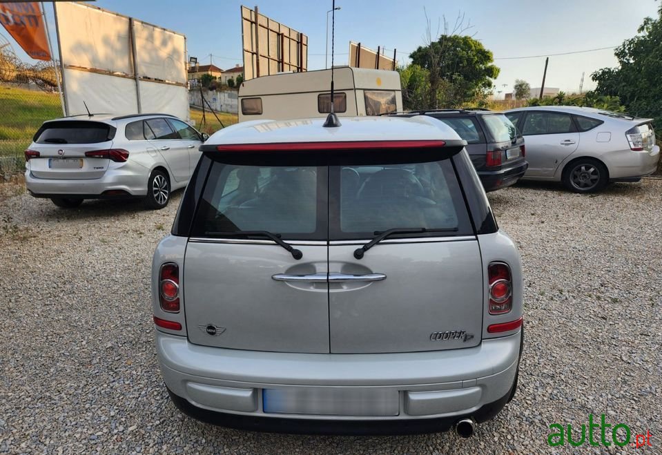 2010' MINI Clubman D photo #6