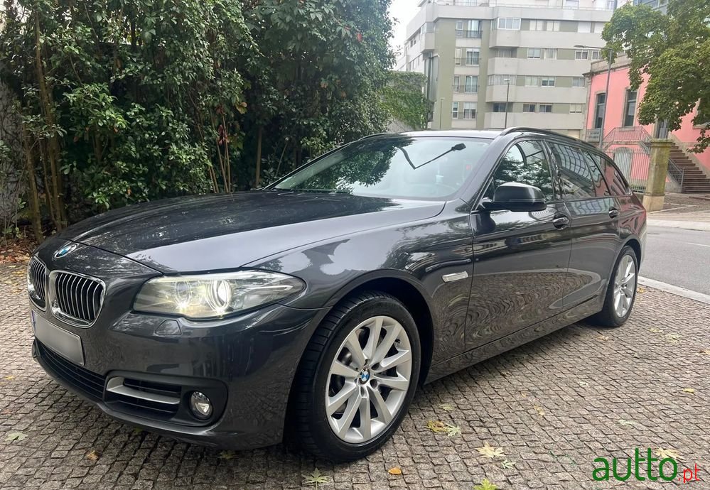 2013' BMW Série 5 D Xdrive Auto photo #2