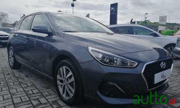 2019' Hyundai I30 photo #3