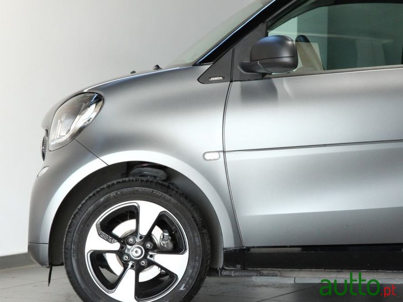 2018' Smart Fortwo photo #5